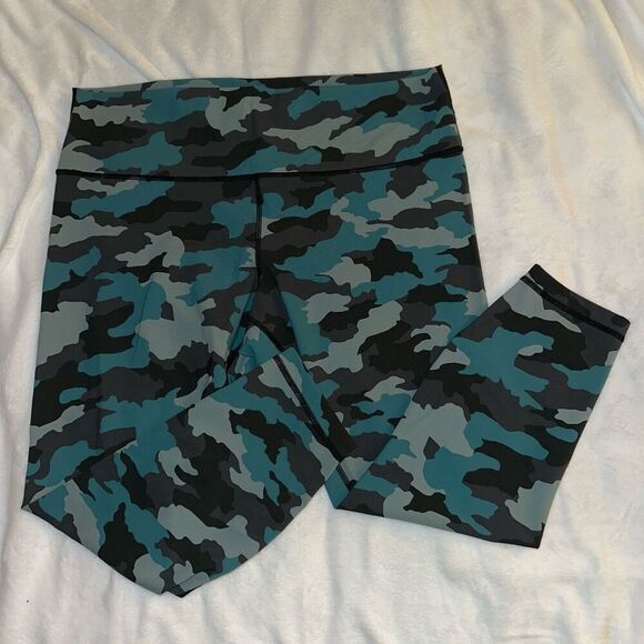 Lululemon Wunder Under High Rise Leggings Blue Camo Size 18 NWOT